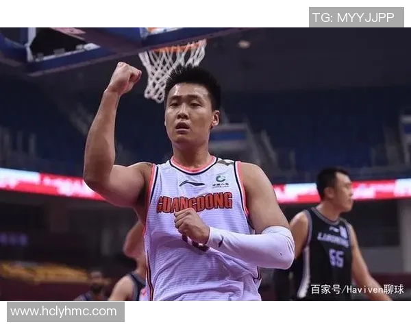 重庆篮球队与广州篮球队赛后状态分析与复盘探讨 重庆篮球队与广州篮球队赛后状态分析与复盘探讨