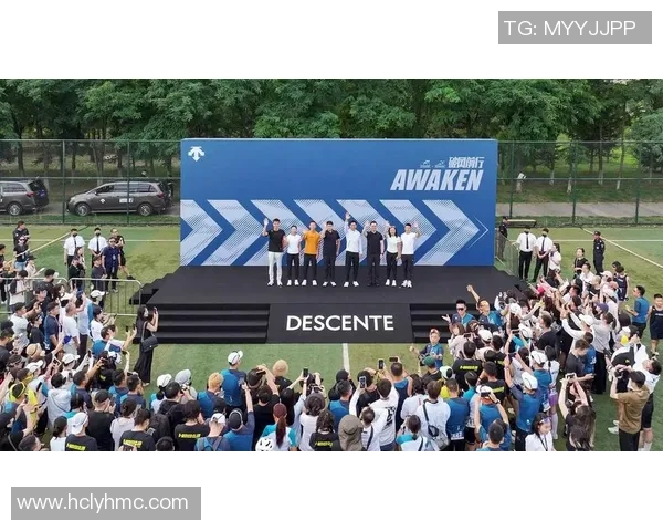 吴彦祖与足球明星的精彩瞬间照片分享,见证运动与魅力的完美结合 吴彦祖与足球明星的精彩瞬间照片分享,见证运动与魅力的完美结合