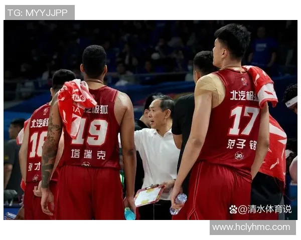 北京羽毛球队配合争议引发热议球员间默契与战术选择成焦点